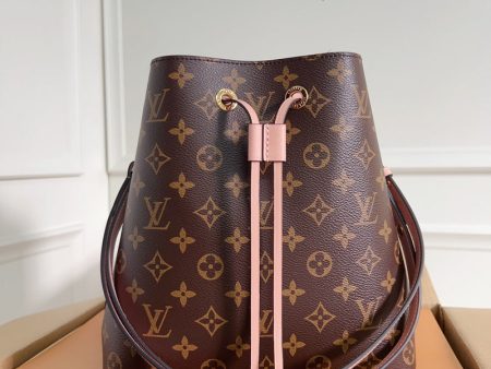 BoldCollect - LOUIS VUITTON Bags - 305 on Sale