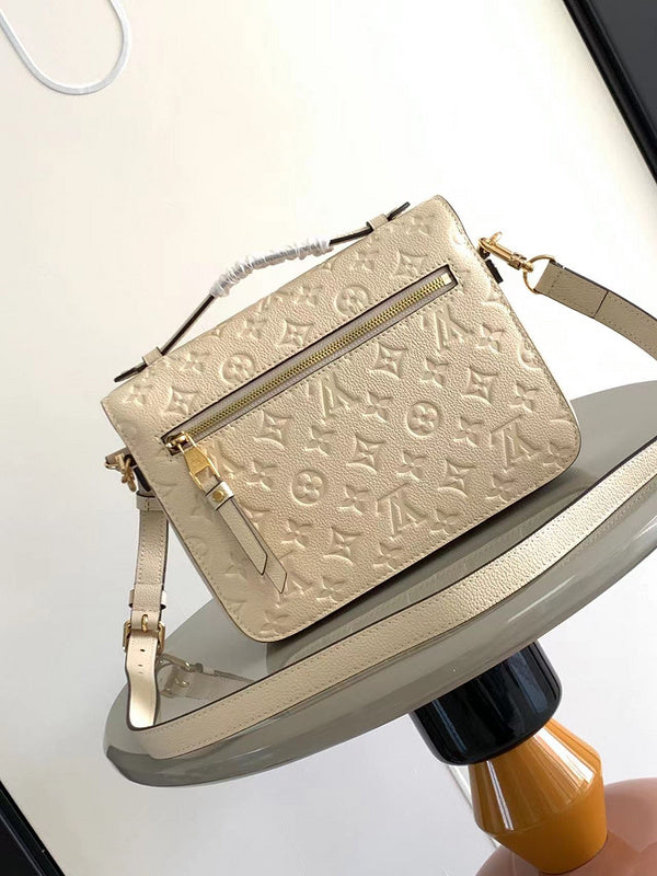 BoldCollect - LOUIS VUITTON Bags - 310 Online now