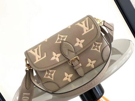 BoldCollect - LOUIS VUITTON Bags - 302 Online Sale