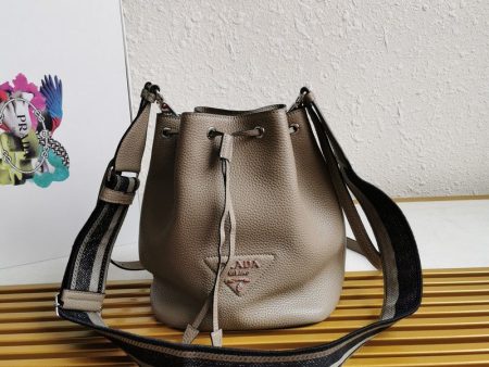 BoldCollect - PRADA Bags - 207 Online